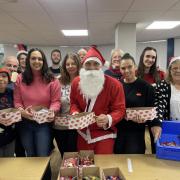Neoperl and Lucart join forces with YSS to spread Christmas cheer to people in their local community.