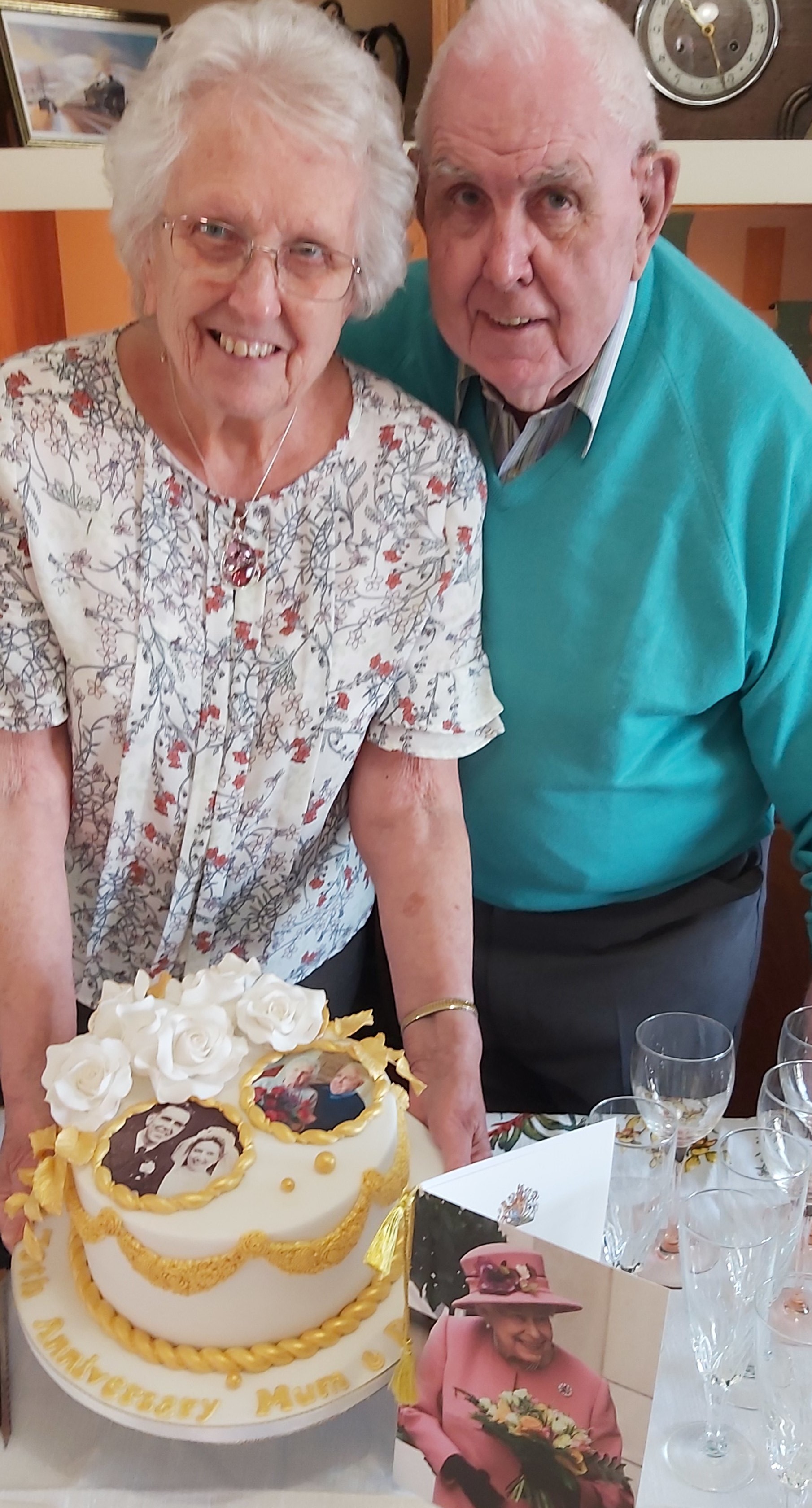 Το ζευγάρι πλατίνας του Malvern, Roy και Eve Harris, γιορτάζουν 70 χρόνια μαζί