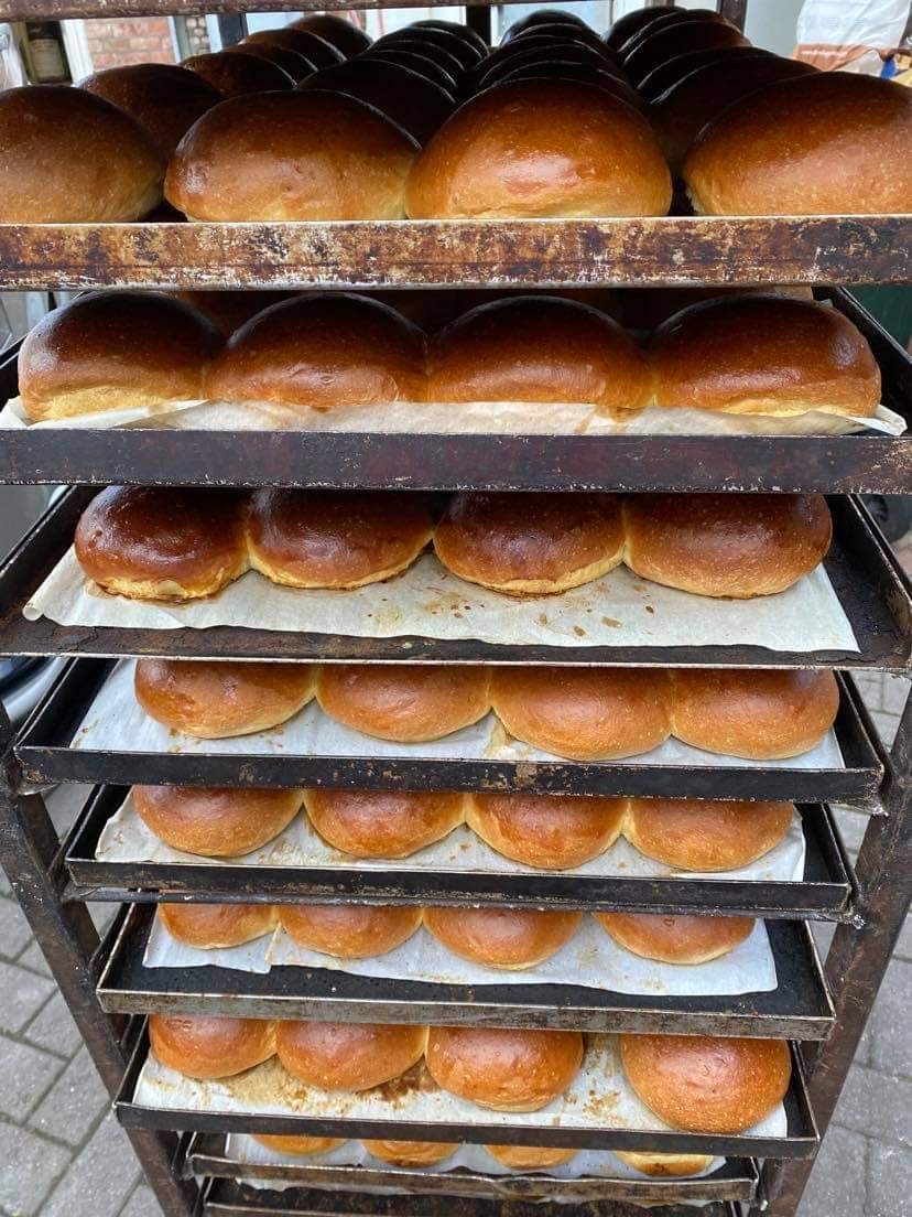 Lots and lots of brioche buns