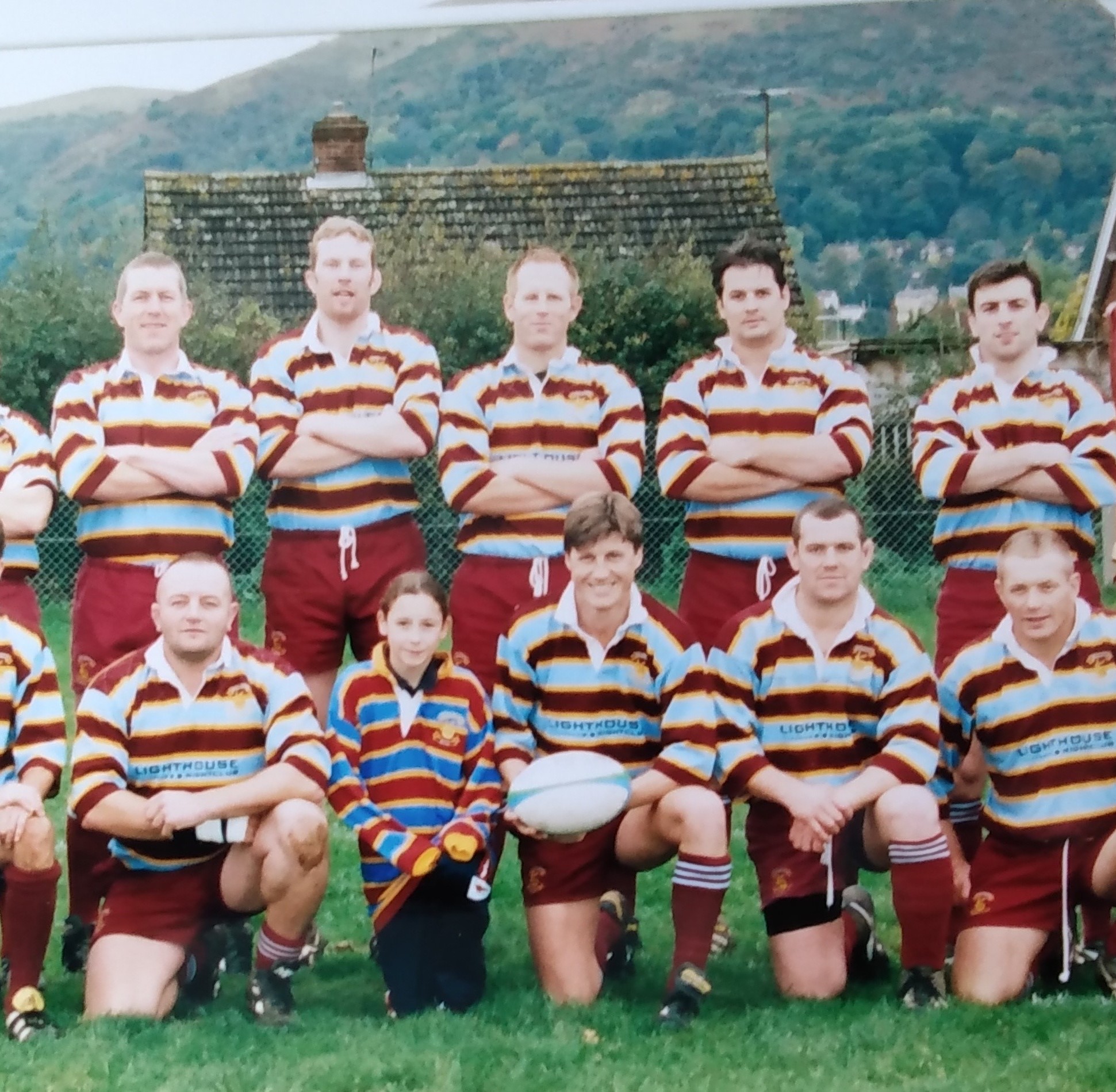 The Malvern RFC 1st XV rugby squad pictured in October 2000, complete with mascot Kerris Levin. Did you pack down against the team? What are the players doing now? Might some still be playing veterans rugby? We’d love to hear from anyone involved
