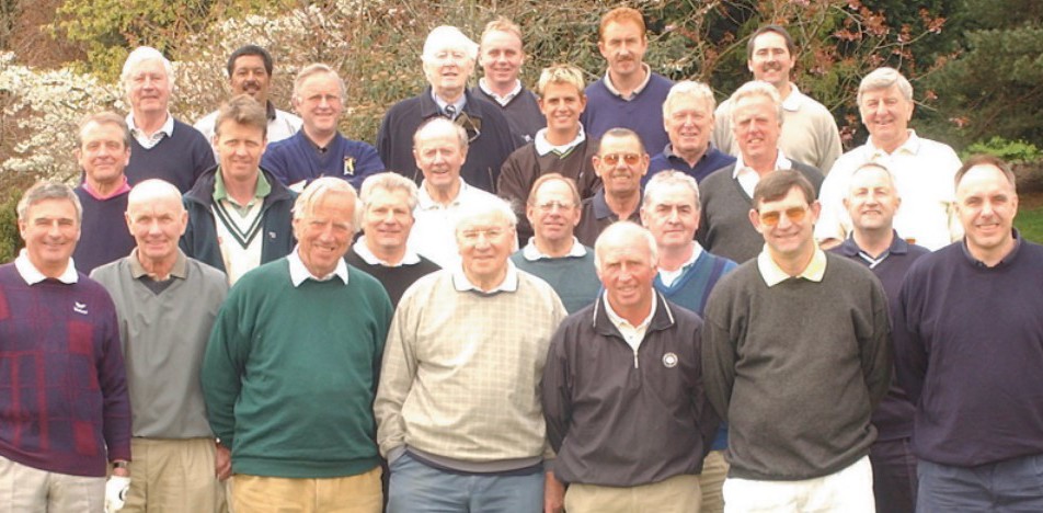 Former players from Worcestershire CCC and Warwickshire CCC before the fifth annual golf match played in 2003 at The Worcestershire. Do you recognise any of the well-known faces?