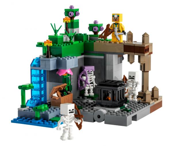 Malvern Gazette: LEGO® Minecraft® The Skeleton Dungeon. Credit: LEGO