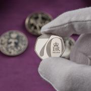 Royal Mint unveil commemorative 50p for Queen’s Platinum Jubilee (The Royal Mint)