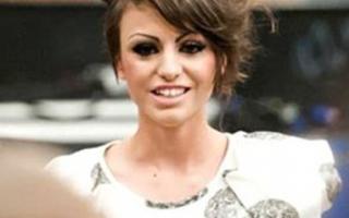 LIVE: Cher Lloyd